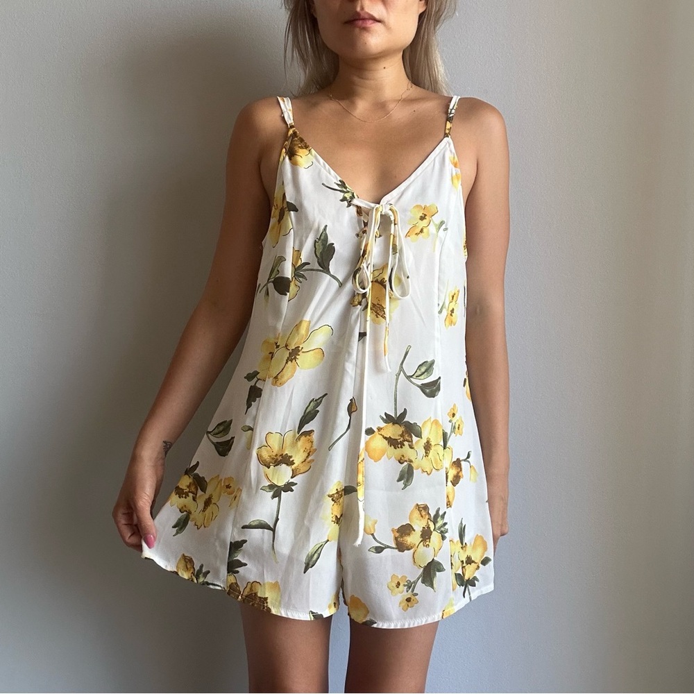Princess Polly Double V Neck Lace Up Chiffon Floral Romper in Yellow & White